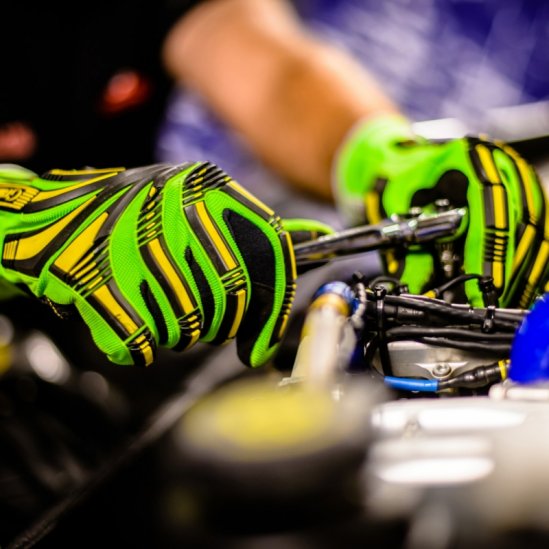 Granberg 115.9001 Slagskyddshandskar med skärskydd.