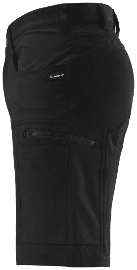 L.Brador 1480P Momentum serviceshorts.