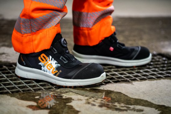 Sievi Racer TR Roller S3 52343. Skön och sportig skyddssko med BOA-snörning.